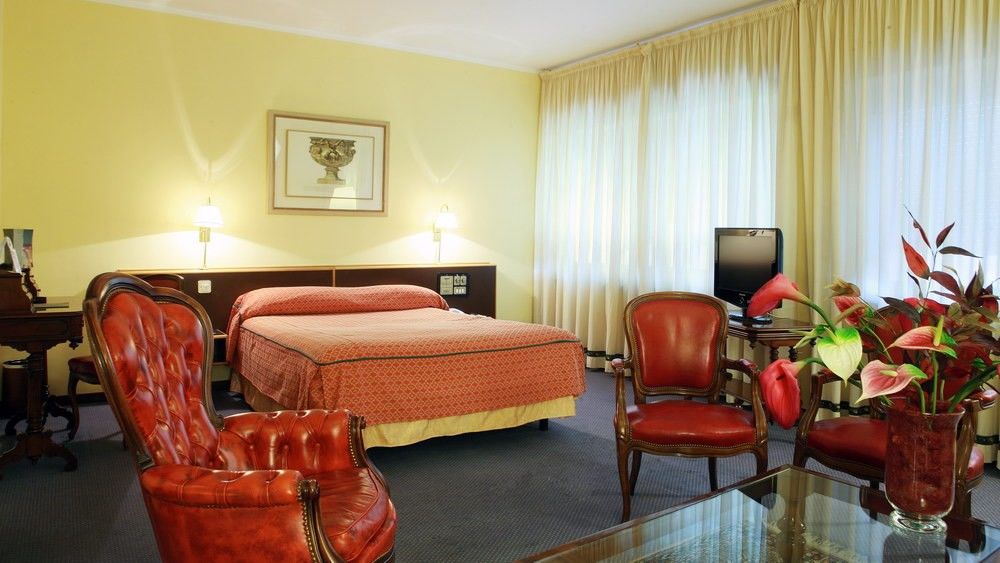 Hotel Goya Сарагоса Екстер'єр фото