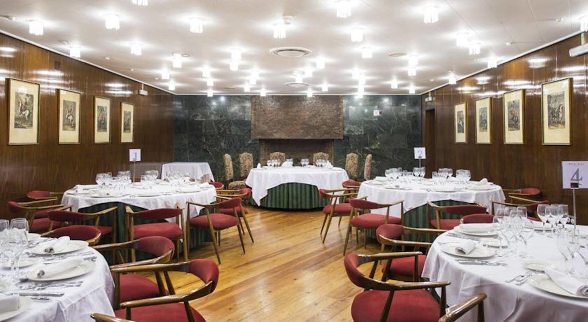 Hotel Goya Сарагоса Екстер'єр фото